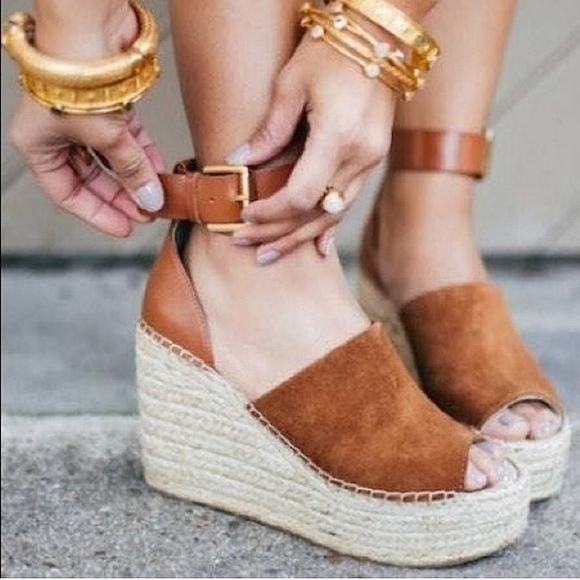 Marc Fisher Shoes - Marc Fisher ‘Adalyn' Espadrille Wedge Sandal Excellent Condition Camel Brown